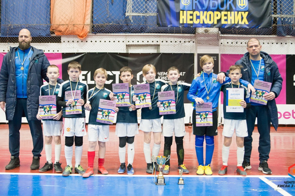 ДЮСШ 25-2 12' - КДЮСШ Переможець 2012