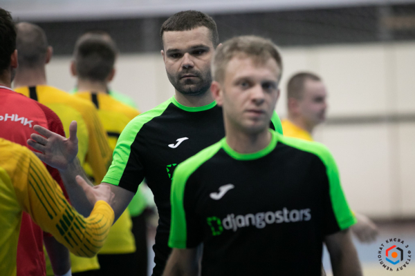 Django Stars - Будівельник