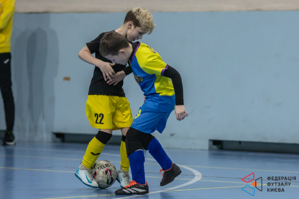 URAGAN BRO 17' - Атлет 284-2 17'