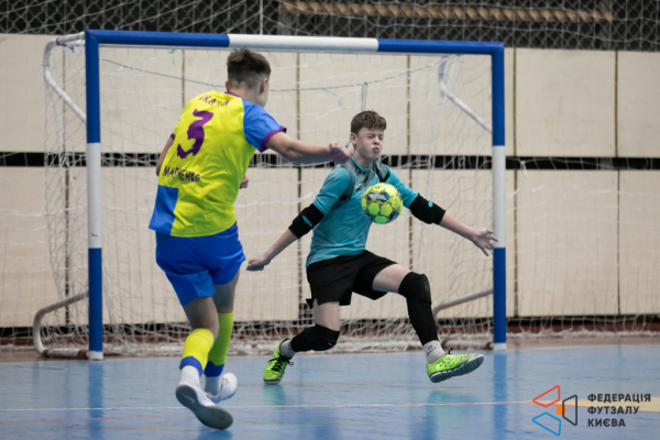 ДЮСШ Дарниця 10' - Uragan 09'