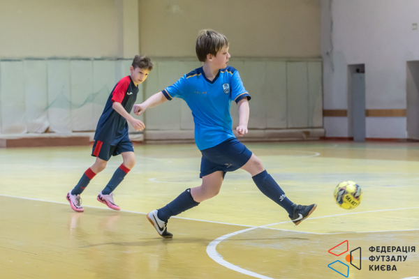 Чемпіон Дарницька площа 13' - FANTOM 13'