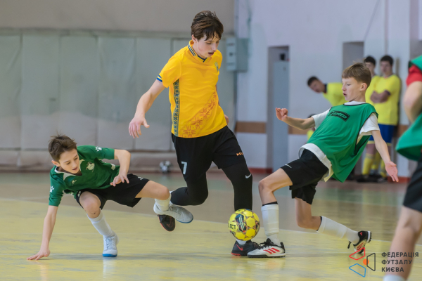 Адамас-Здвиж 13' - ДЮСШ Дарниця 13'