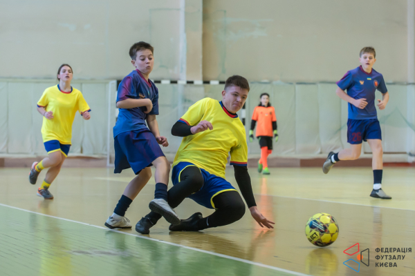 КДЮСШ Переможець-2 12' - Адамас-Здвиж 12'