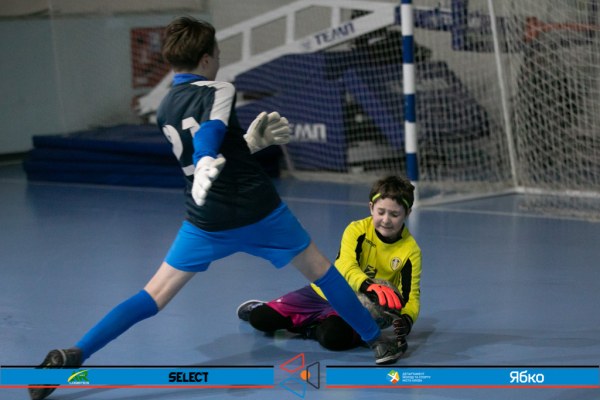 ДЮСШ 21-2 13' - ДФК Березняки 13'