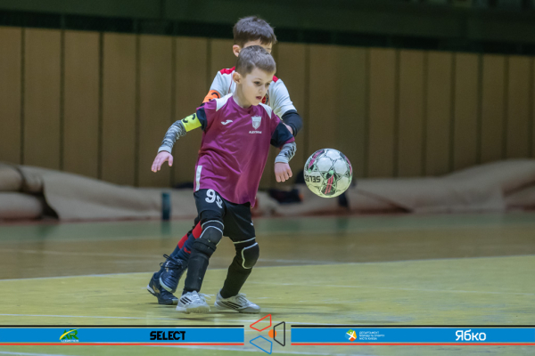 КДЮСШ Чемпіон 18' - ФК AlexTeam 18'