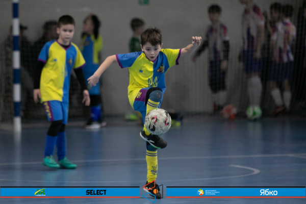 URAGAN BRO 17' - SAF Chayka-3 17'