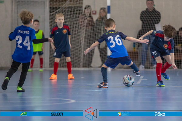 Чемпіон Дарницька площа-2 19' - Sport Kids Chaiky 19'