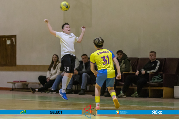 URAGAN BRO 14' - ФАРР СК Старт 14'