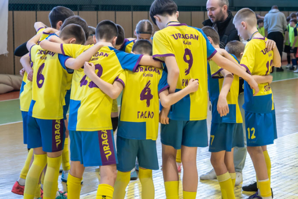 КДЮСШ 1 Черкаси 14' - НСК Ураган 13'