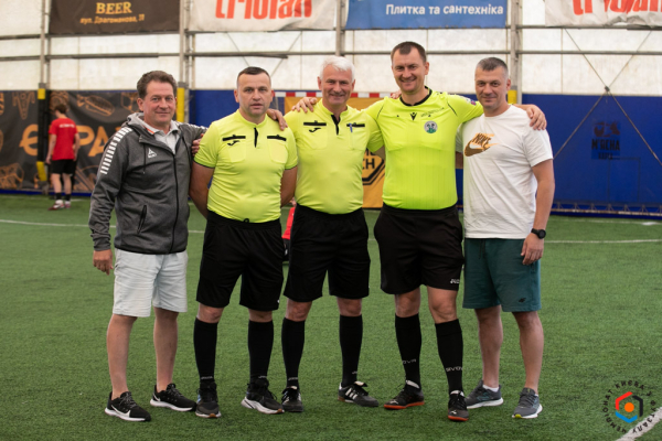 Золоті Ворота - FC KHARAKTERNIK