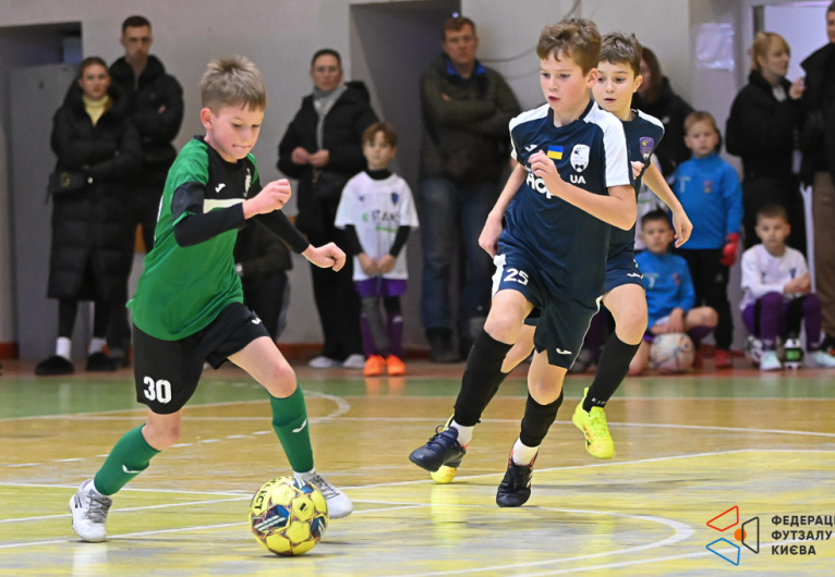 Дюсш Дарниця-2 15' - ДЮСШ-21 (241) 15'