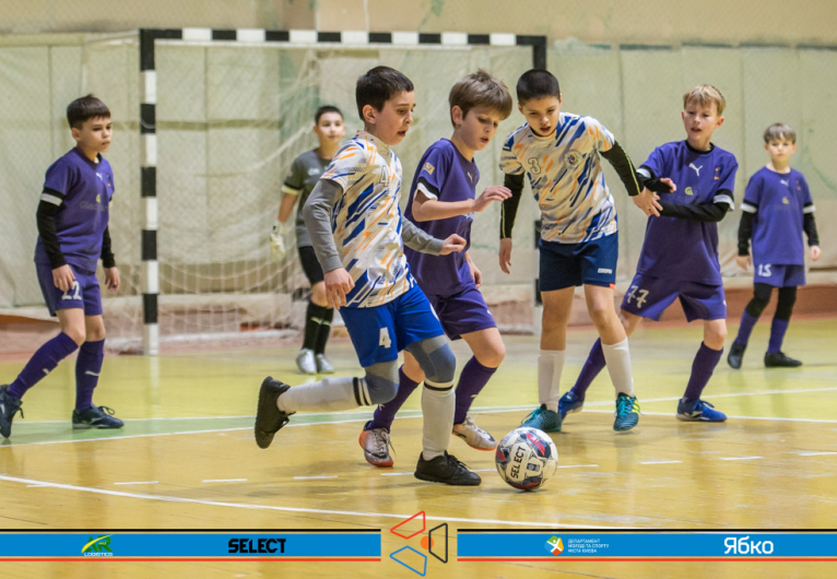 КДЮСШ 1-2 Черкаси 14' - ДЮСШ 21-2 15'