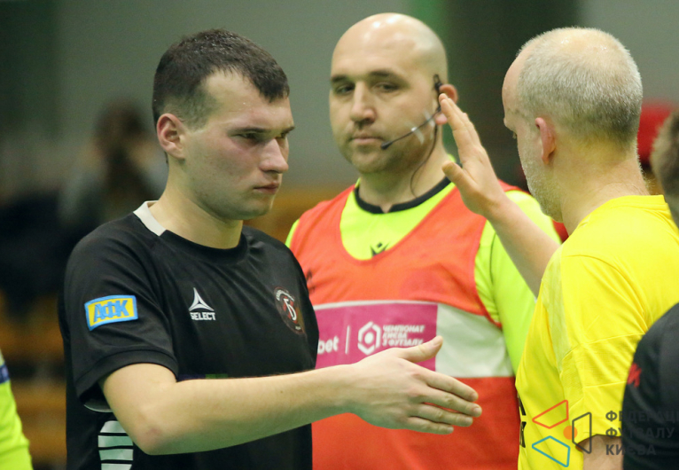 Будівельник - ФК SAGA BREWERY