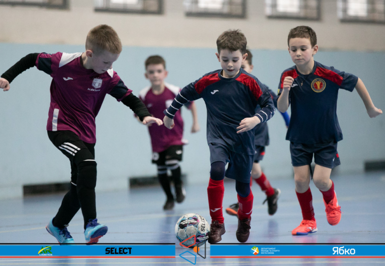 ФК AlexTeam 19' - КДЮСШ Чемпіон-3 19'