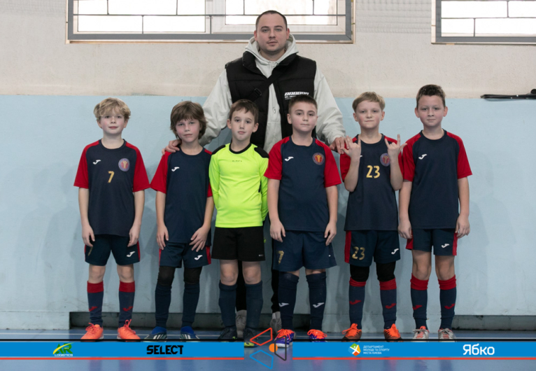 ДЮСШ-25 17' - Чемпіон Дарницька площа 17'