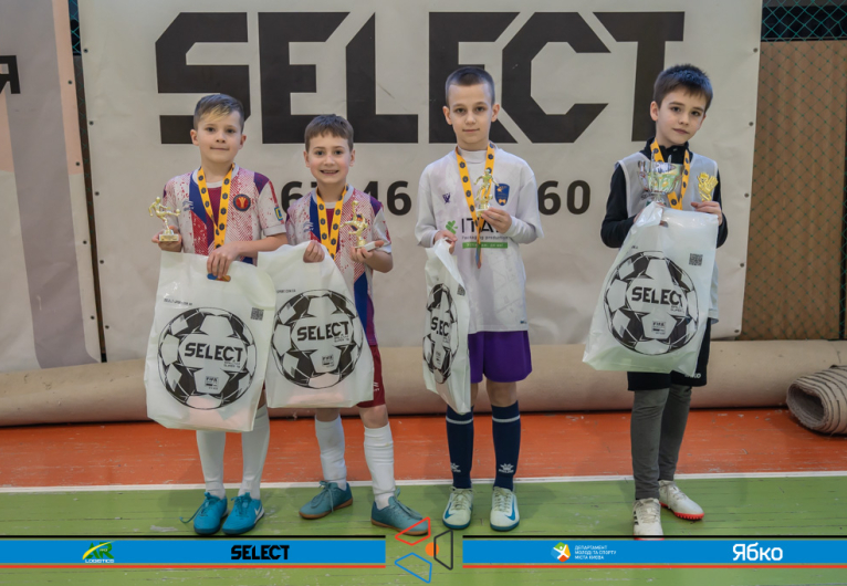 ФАРР СК Старт 17' - КДЮСШ Переможець 17'