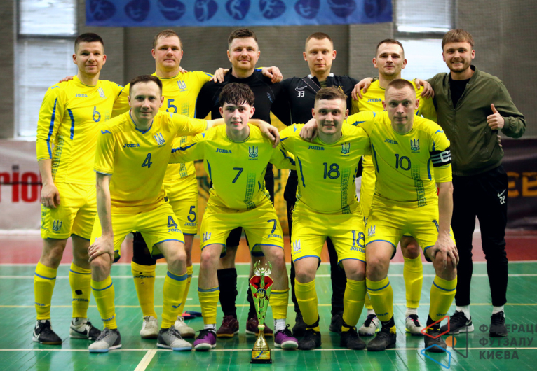 ФК Альянс (Бровари) - Юрінновація